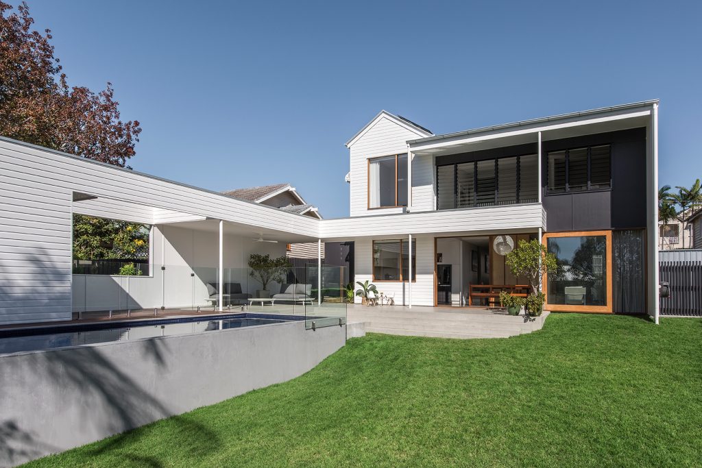 Classic meets Modern in this Queenslander Renovation