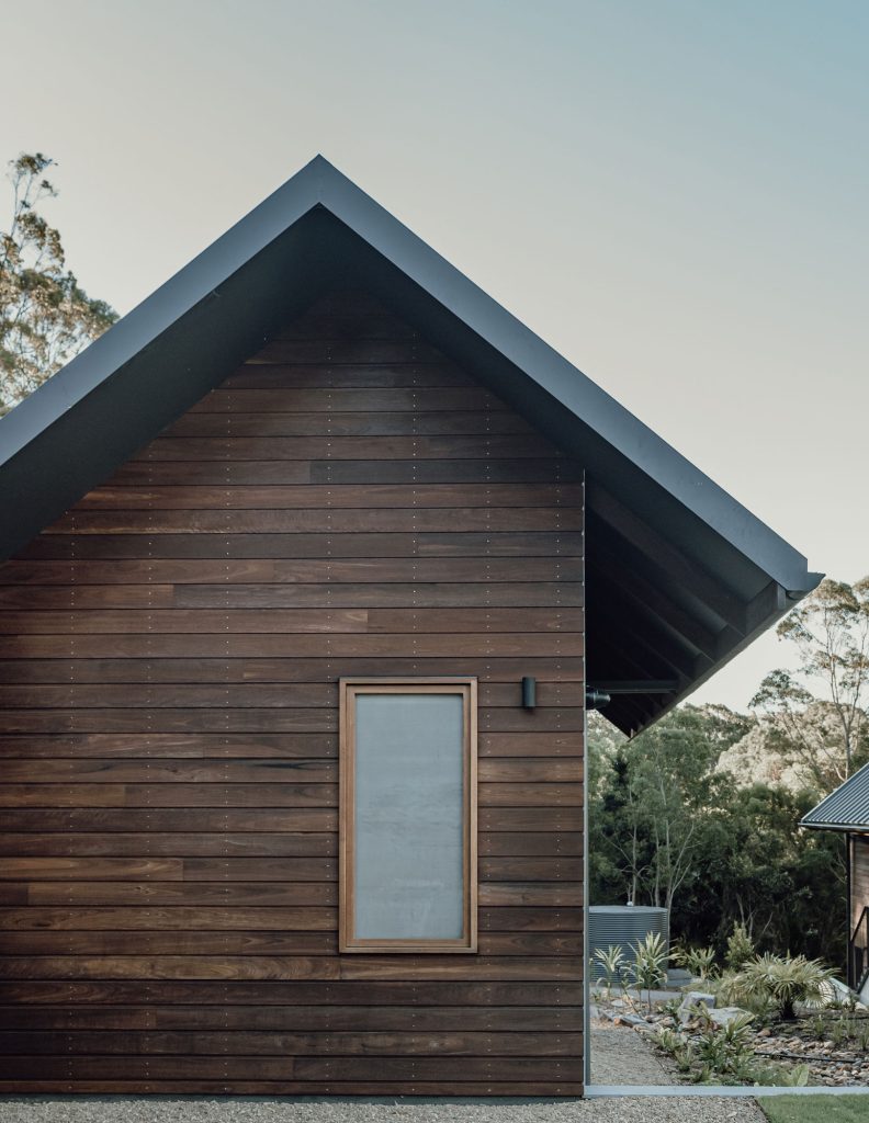 Australis: A Modern Family Home Embracing Rural Living