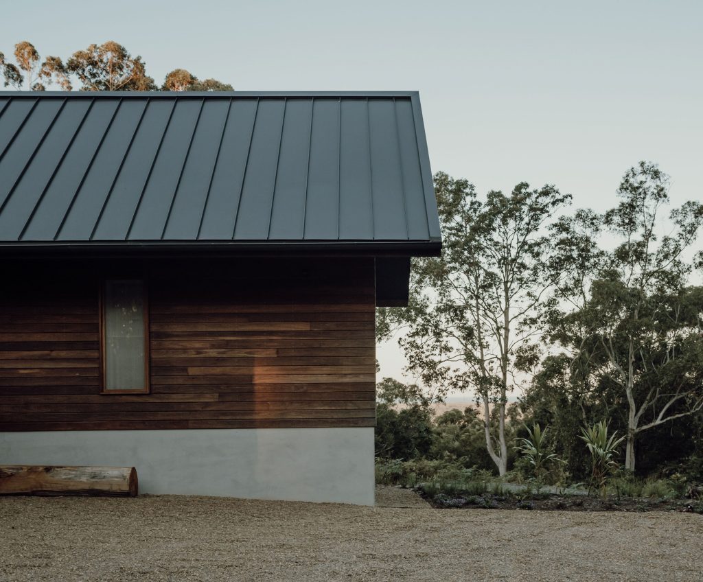 Australis: A Modern Family Home Embracing Rural Living