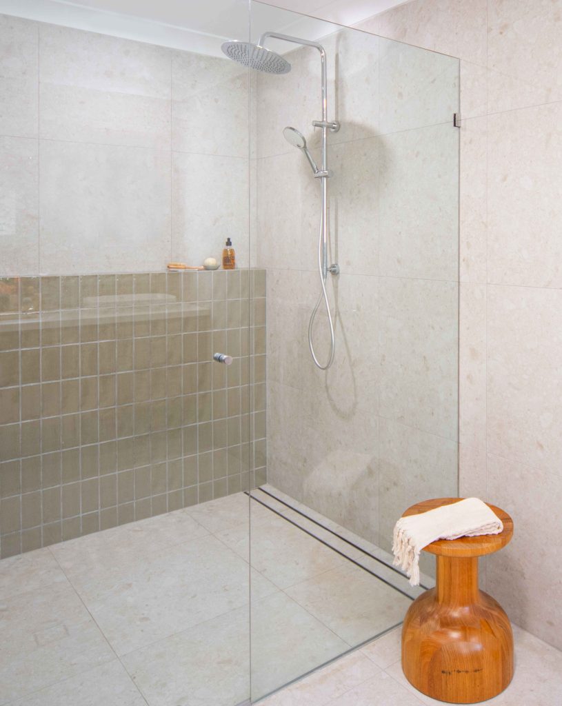 Design & Co - interior - shower