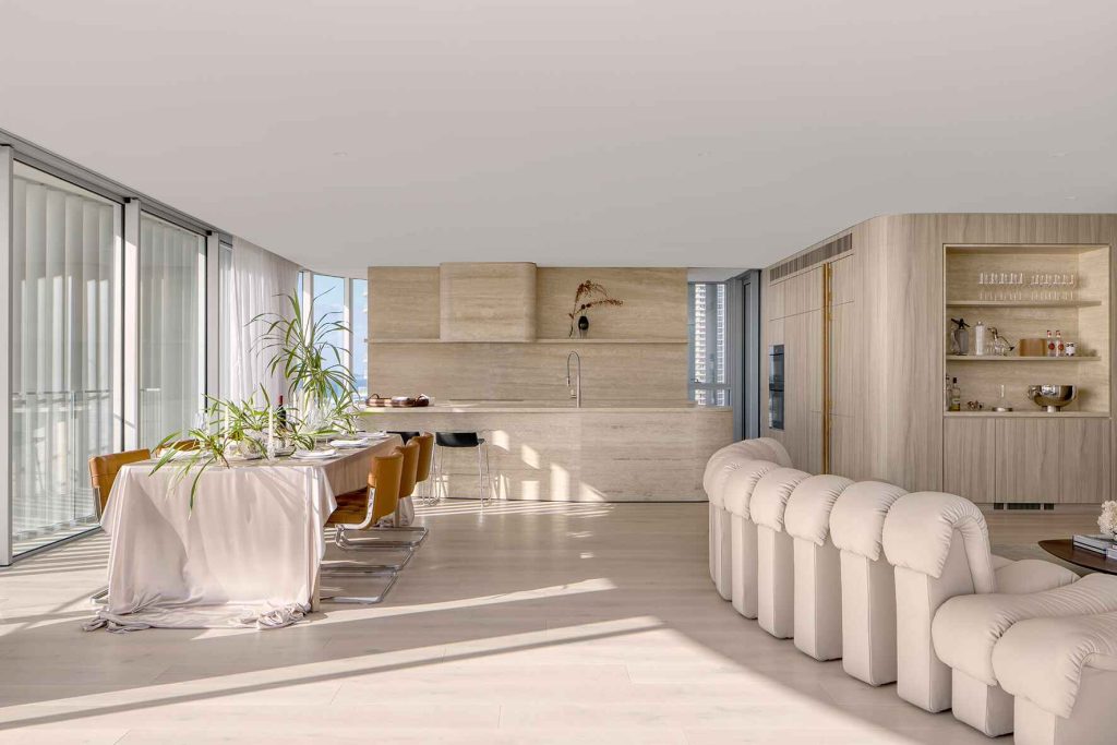 DOMO - Beach House - interior - living and kitchen area