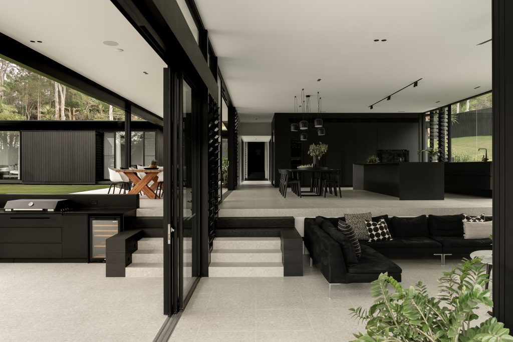 Blackwood-Doonan-Modern-Contemporary-Home-openplan-design