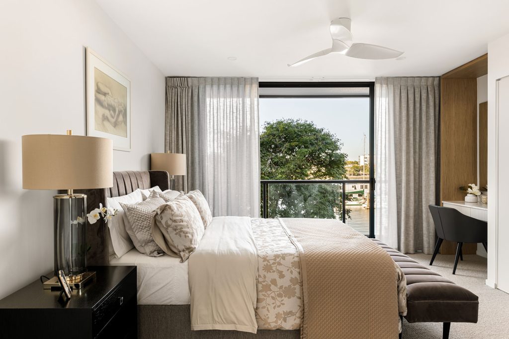 Earthborn by Design - interior - master bedroom with balcony - KP Reno