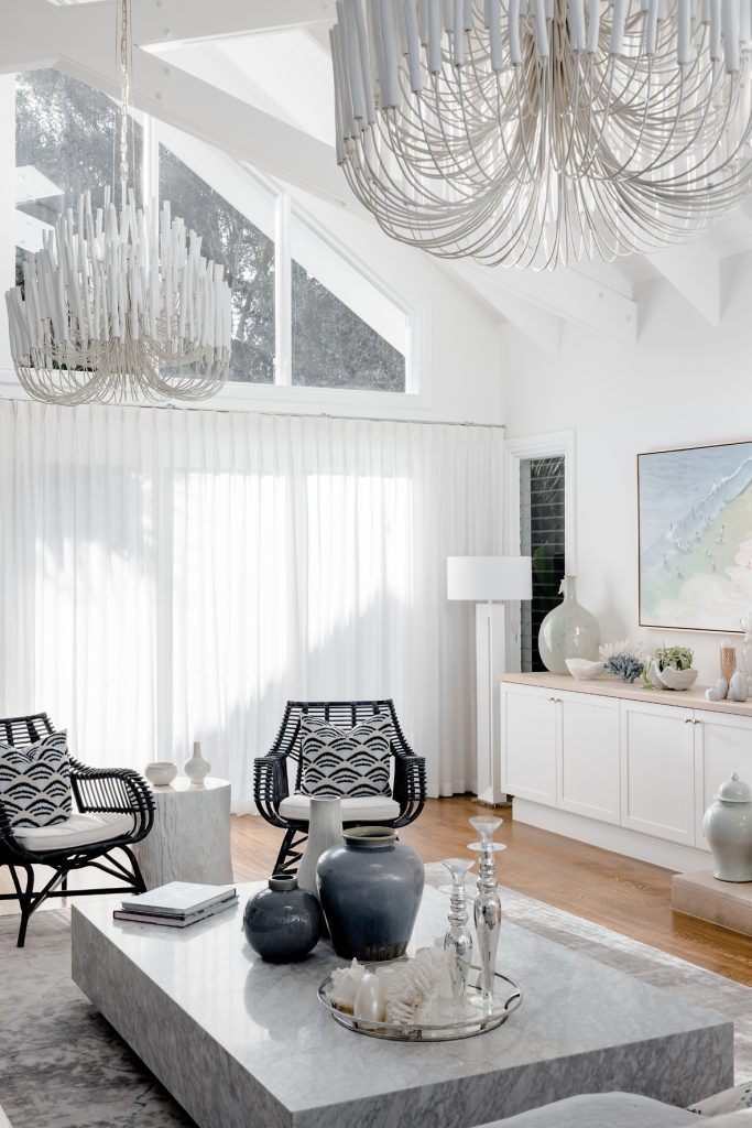 Darren-james-interiors-gold-coast-home-receiving-area