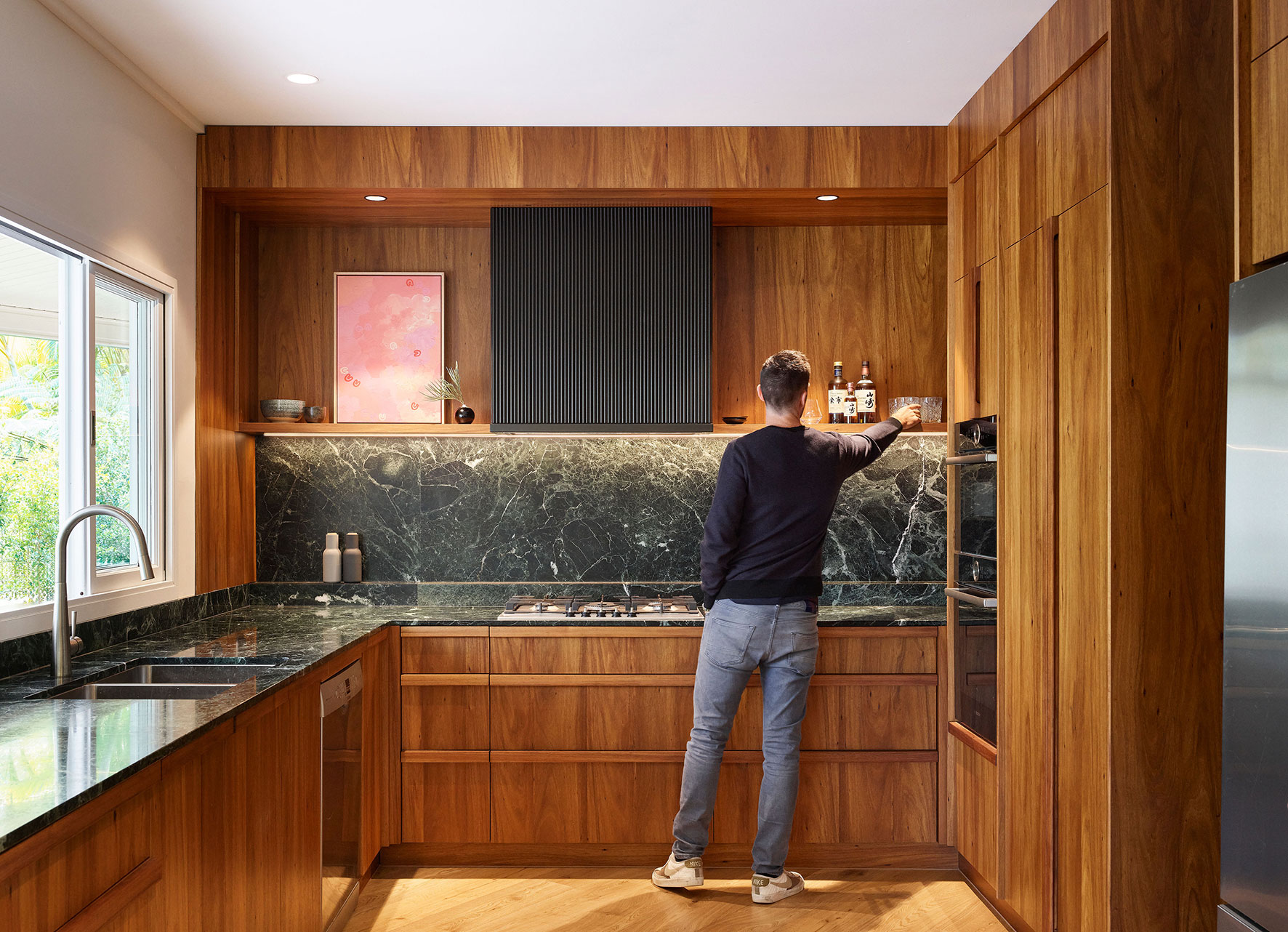 Goode Residence by Hive Architecture - Scott Burrows Photo - kitchen counters