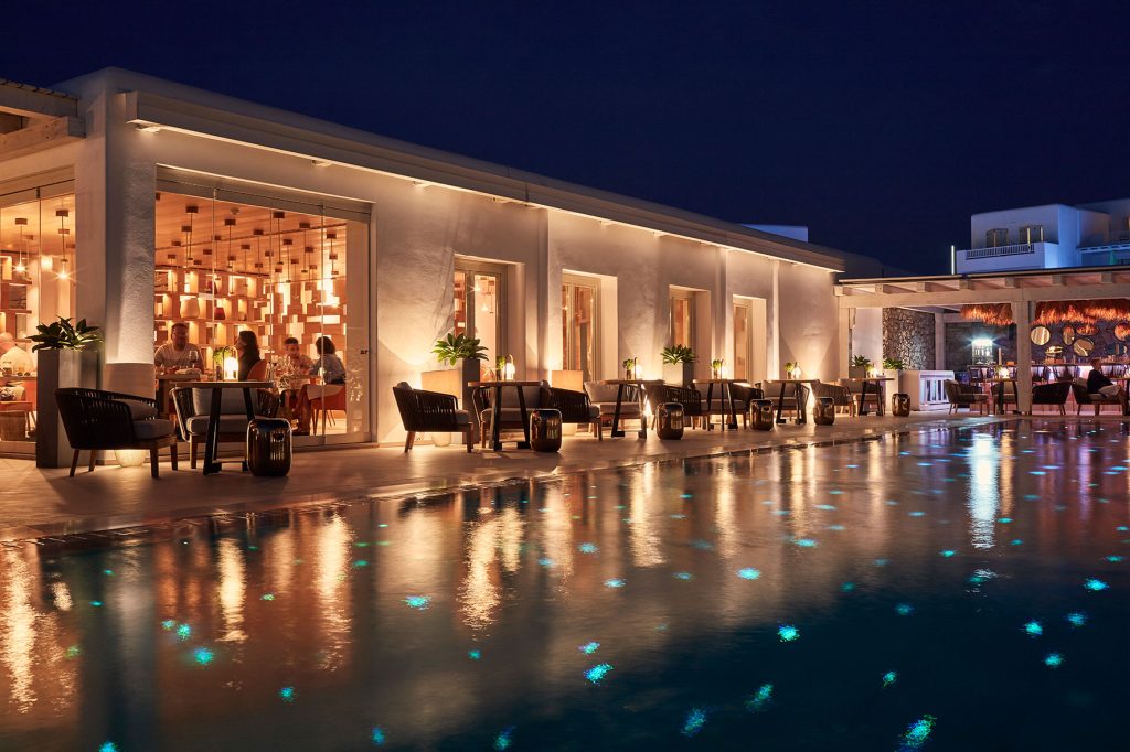 Naia Mykonos - bar and diner by the pool