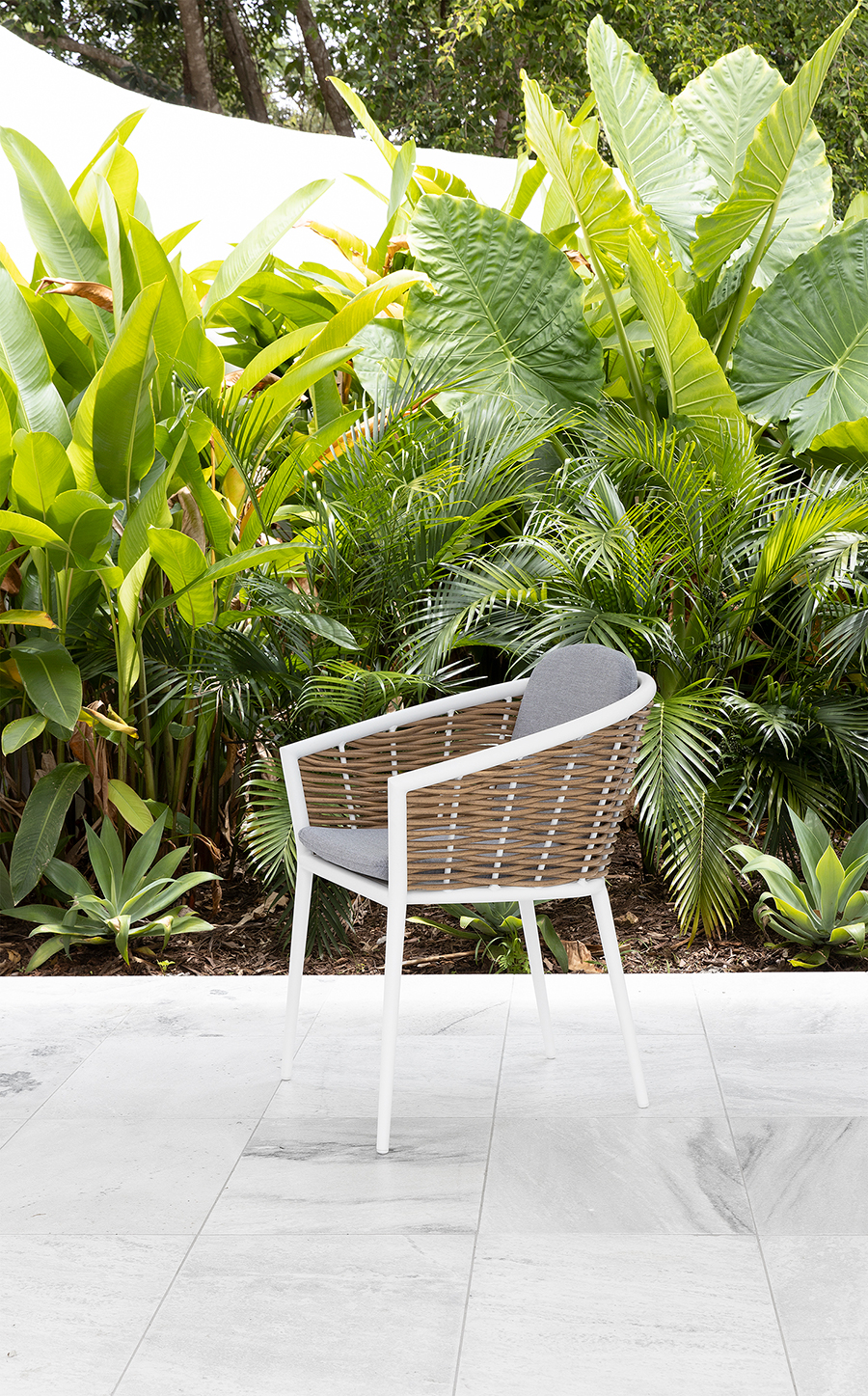 Artemis outdoor dining chair